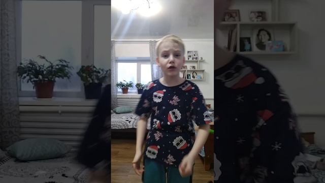 мой треки (Майнкрафт 7 лет играю) смотреть онлайн
