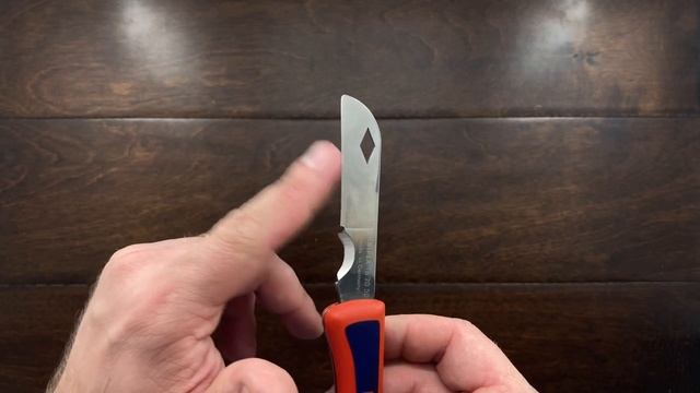 The Traveling Knipex 16-20-50 Folding Electrician’s Knife. смотреть онлайн