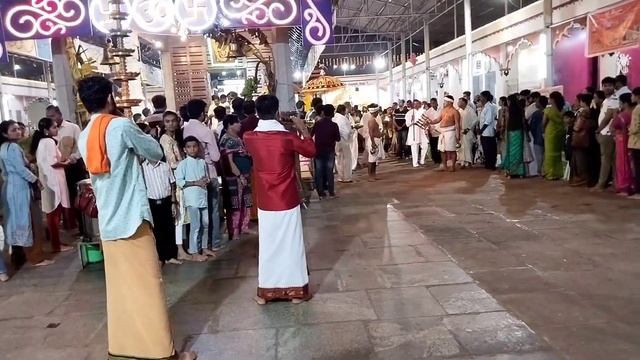 namma urva maryiamma🙏🙏/koragajjatemple urva🙏🙏/#tuluvlog #koragajja #temple #mangalore #urvamangalor смотреть онлайн