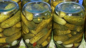 Огурцы на зиму_Хрустящие маринованные огурцы на зиму_Рецепт маринованных огурцов