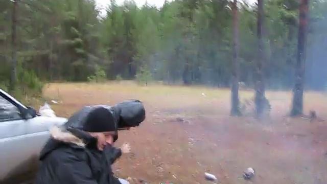 Моша с Иваном.11.2008г.Я и Иван за озером смотреть онлайн