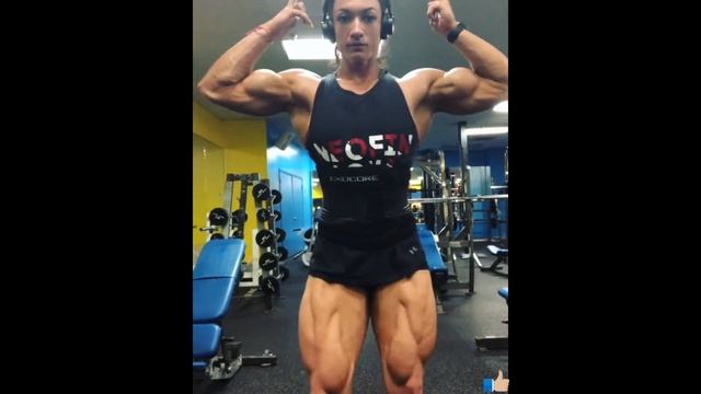 Valentina Mishina muscle ripped female bodybuilder flex and workout смотреть онлайн