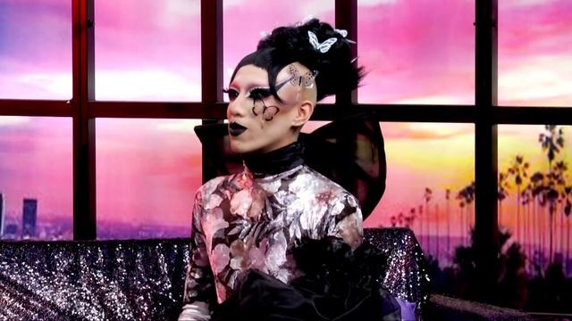 VANDER VON ODD on Hey Qween! - Part 2 смотреть онлайн
