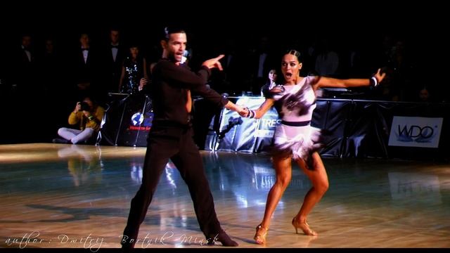 Nino Langella & Andra Vaidilaite International competitions in sports ballroom dancing ROYALBALL202 смотреть онлайн