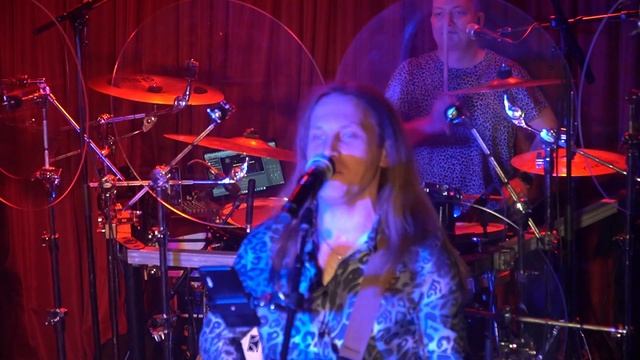 Ваши ноги сами пойдут в пляс! "Хали-гали паратрупер" (Леприконсы cover)