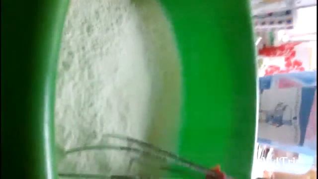 Прикольное видео (мама жарит блииины) смотреть онлайн