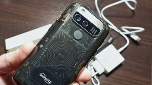 Маленький смартфон Jelly Max Global. Покупка на Ozon.