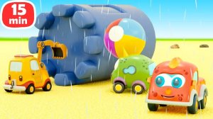 Строим замок из песка и гоняем по песочнице!  Мультики Машинки Мокас для малышей