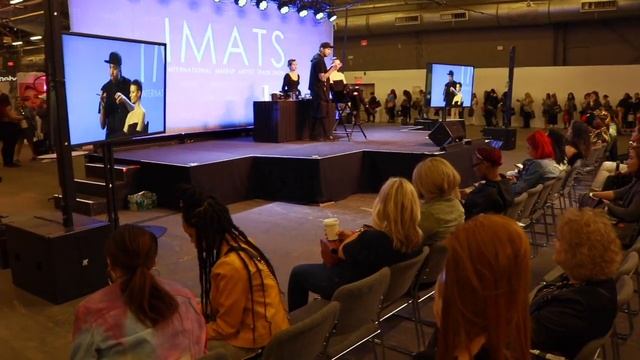 FOLLOW ME AROUND NYC (IMATS 2018 & Bite beauty lip lab) смотреть онлайн