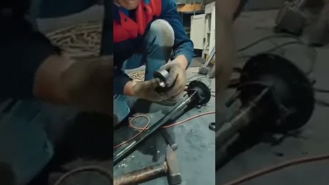 Замена подшипника полуоси Нива 4#4 смотреть онлайн