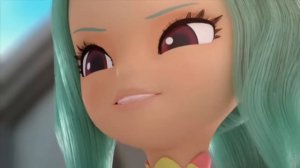 Элли Валенсия под песню мега- звезда ( клип монкарт)