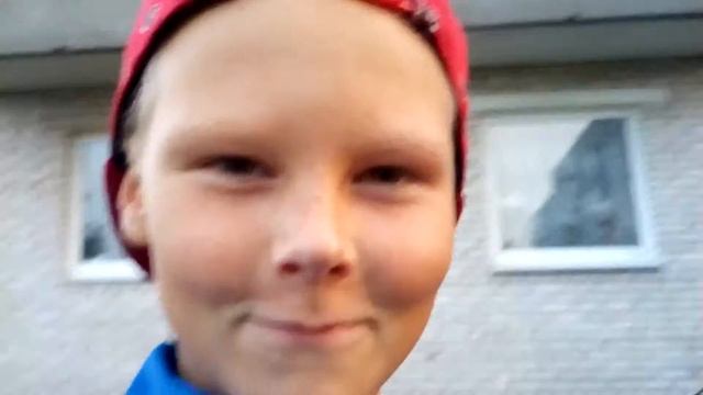 Спонсорка KFC (НЕжалкая пародия) смотреть онлайн