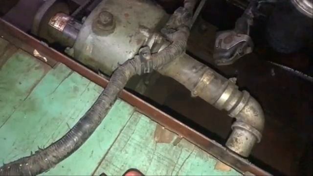 Gala Quang Phương đi Sửa Tàu Sông 500 Tấn(gala Optical Means To Repair A River Ship Of 500 Tons)