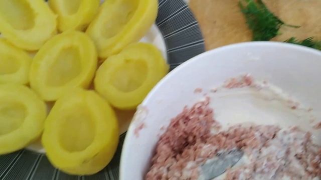 ЛАЙФХАК . ГОТОВЛЮ ФАРШИРОВАННЫЙ КАРТОФЕЛЬ