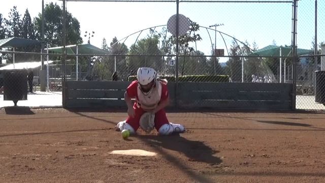 2023 Melaney Dye 🥎 Catcher and Utility, Softball Skills Video - Case Batbusters смотреть онлайн