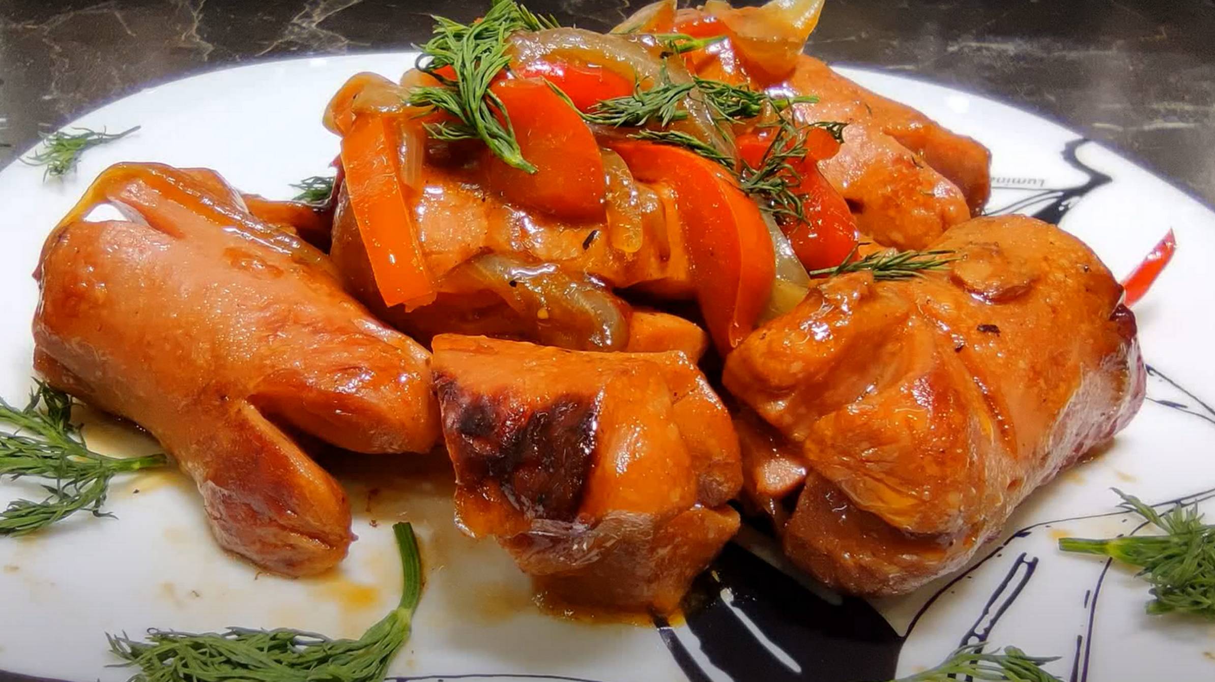 Жареные сосиски в Тайском стиле. Сосиски в соусе терияки. смотреть онлайн