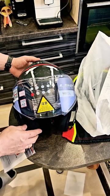 Подгон от Зои на ДР #шлем #мотошлем #ls2 #ls2ff900 смотреть онлайн