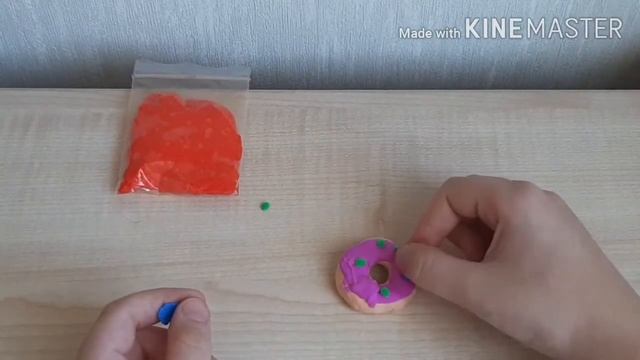 Лепим пончик очень красивый