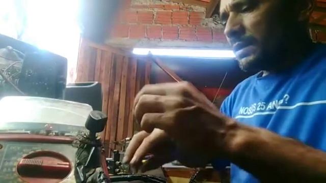 Reciclando: TV encontrada no lixo. смотреть онлайн