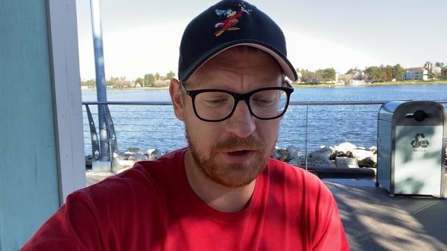 Everglazed Donuts & Cold Brew Review Now at Disney Springs смотреть онлайн