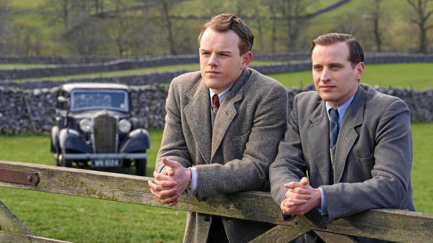 О всех созданиях — больших и малых - 2 сезон 1 серия «Там, где..» / All Creatures Great & Small смотреть онлайн