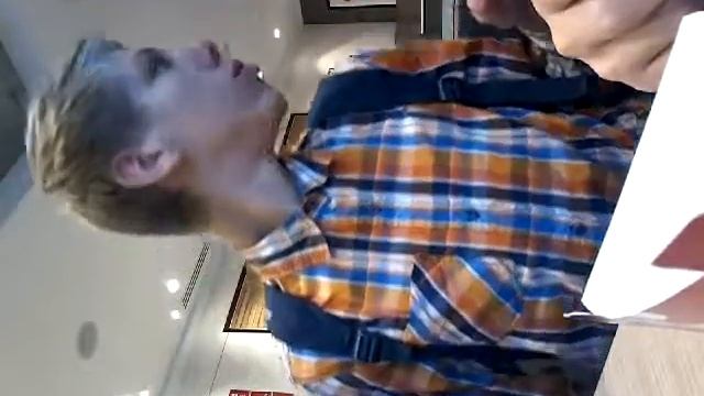 Неожиданное появление Амона смотреть онлайн
