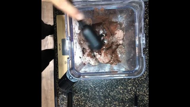 Protein Ice Cream ( Strawberry Chocolate Shake ) High Volume Low Calorie Recipe! смотреть онлайн