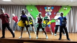 танец " Ляля рулит "