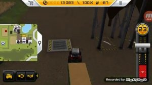 Играем в игру трактор 2