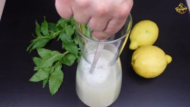 So bereiten Sie die perfekte Limonade zu! Erfrischender hausgemachter Zitronensaft смотреть онлайн