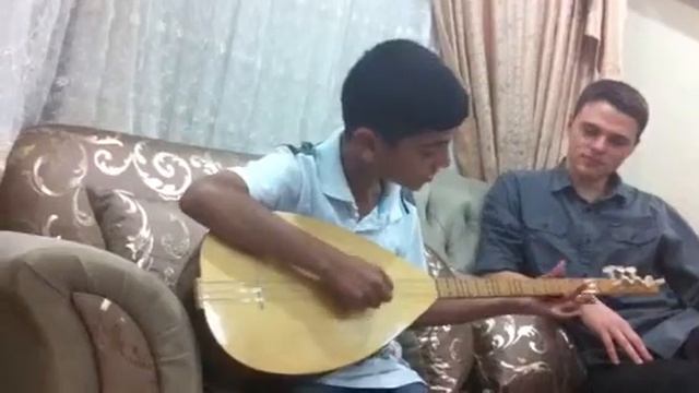 Burak - Playing SAZ смотреть онлайн
