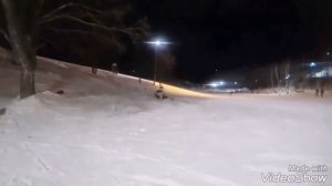 Учимся делать трюки с трамплинов на сноуборде ( в Чертовицке)