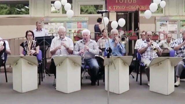 А. Кармазин - Кадетский марш смотреть онлайн