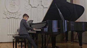 И.С. Бах «Токката ре минор», исполнитель Егор Филин, 10 лет