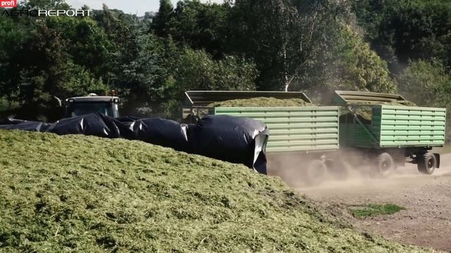 Роторный валкователь KUHN GA 13131 и ленточный KUHN MergeMaxx 950. Часть 2 смотреть онлайн