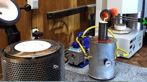 Вакуумная камера для литья ювелирных изделий собственной конструкции, быстро, эффективно, работает.