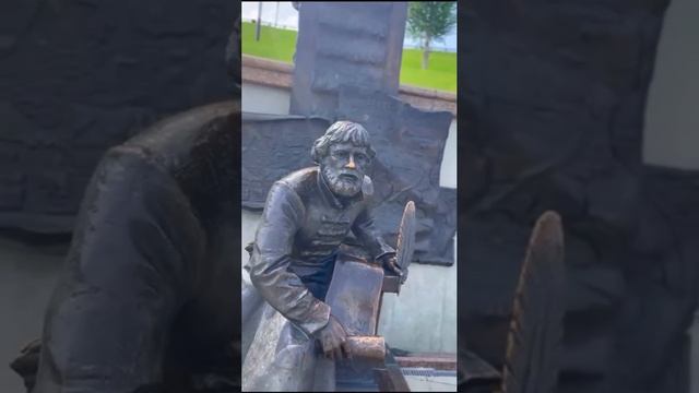 Набережная р.Туры на английском языке