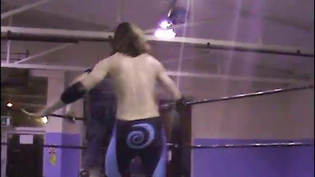 Riot Act Wrestling - Helix vs Tiger Kid vs Ant E Christ смотреть онлайн