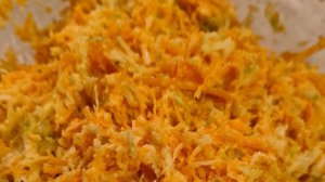 Салат из редьки и моркови