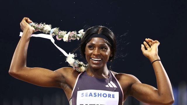 Marie Josee Ta Lou DESTROYS Sha’Carri & Shelly Ann Fraser Pryce In 100m Heat!! смотреть онлайн