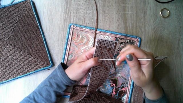 Красивая женская сумка своими руками. Вязание крючком. 2 часть смотреть онлайн