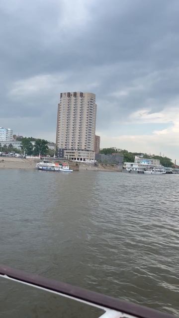 Прогулка на теплоходе по реке Амур, г. Хабаровск смотреть онлайн