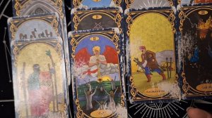 ТАРО РАСКЛАД\ СМОТРИМ "СТРАДАЛЬЦА"