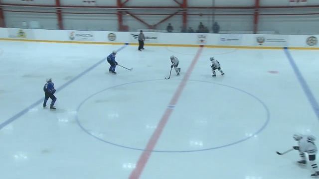 ПР-07 Юность VS Трактор смотреть онлайн