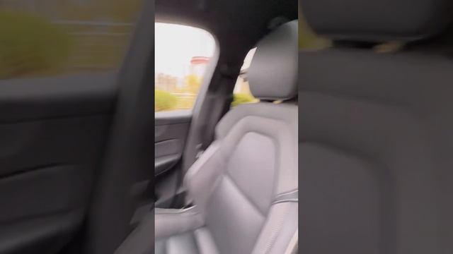 Обзор VOLVO XC60 2019 R-Design