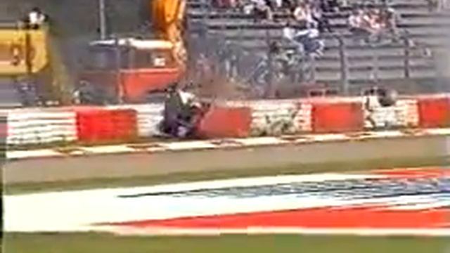 Rubens Barrichello 1994 İmola Kazası смотреть онлайн