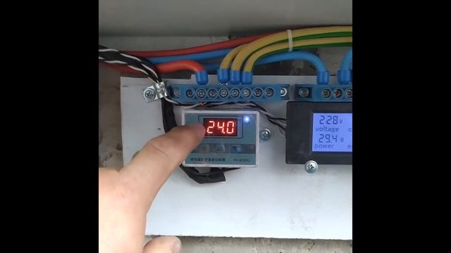 Замена ящика под  Грид (сетевой) инвертор и АКБ.