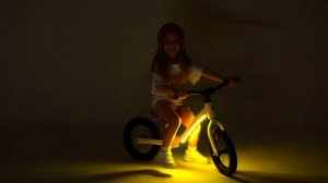 Двухколесный беговел Amarobaby Tornado