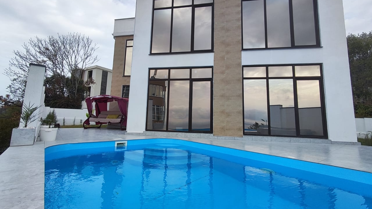 Дом с бомбезными видами на море смотреть онлайн