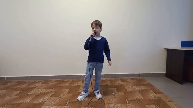 Петрунев Игорь - Только сам. Эстрадный вокал 8-10 лет смотреть онлайн